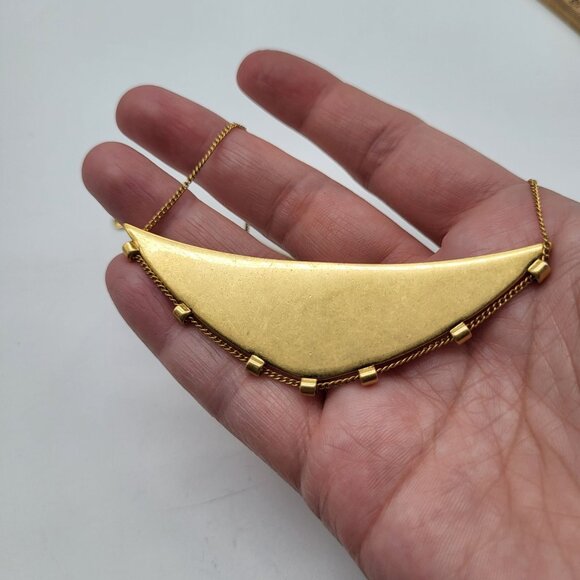 Madewell Gold Tone Curved Bar Triangle Necklace Statement - Picture 8 of 8